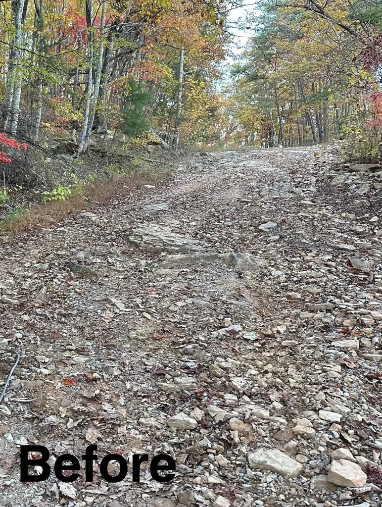Mountain road in Dunlap, Tennessee prior to excavation work by 4 Seasons Contracting, LLC.